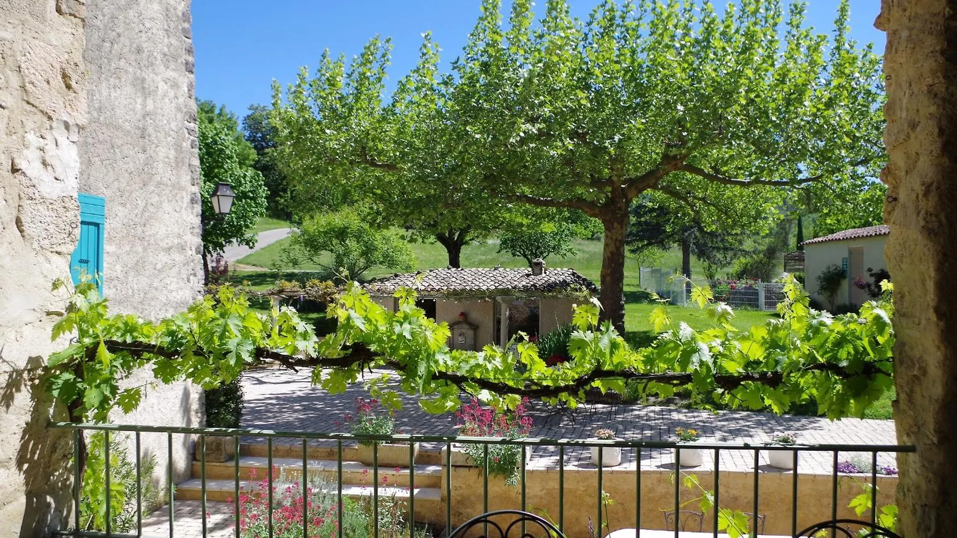 Holiday home Les Demeures Du Clos Villa Niozelles France
